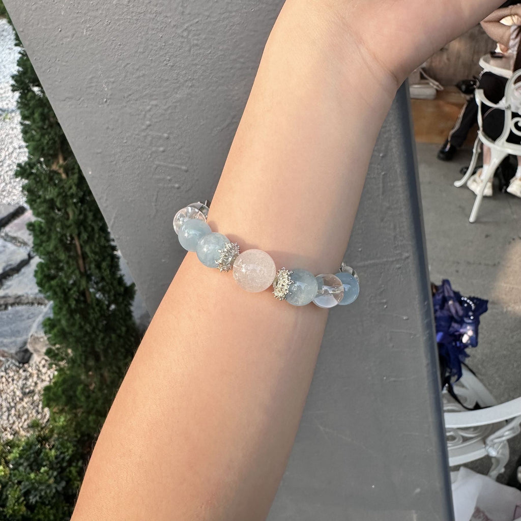 Cute Aquamarine & Clear Quartz Bear Bracelet | Carved Crystal Teddy Charm with Silver Bow | Preppy Dainty Coquette Jewelry