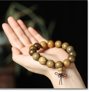 Green Sandalwood Bead Bracelet – Taoist 15 - Bead Circle for Calm & Meditation - EclipticJew
