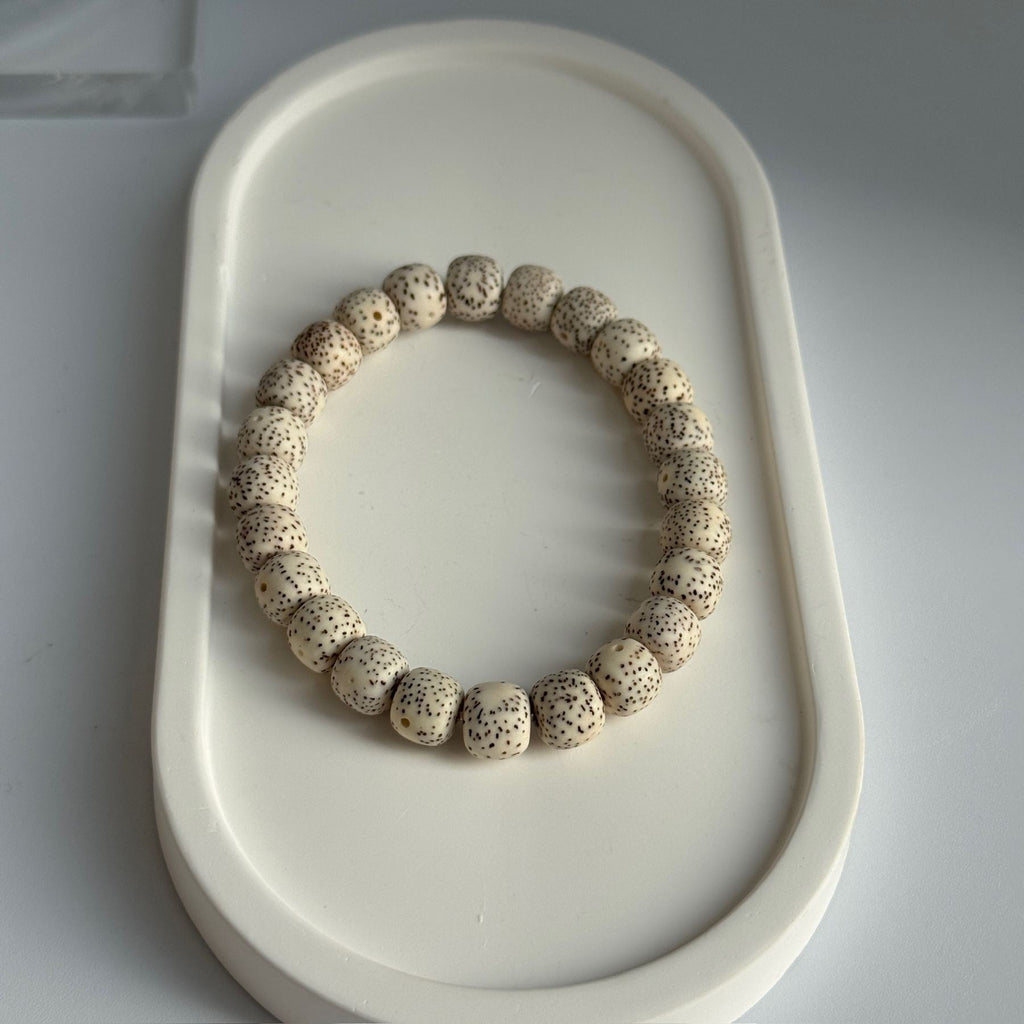 Hainan No-Pattern Star Moon Bodhi Bracelet | Barrel Beads 10mm