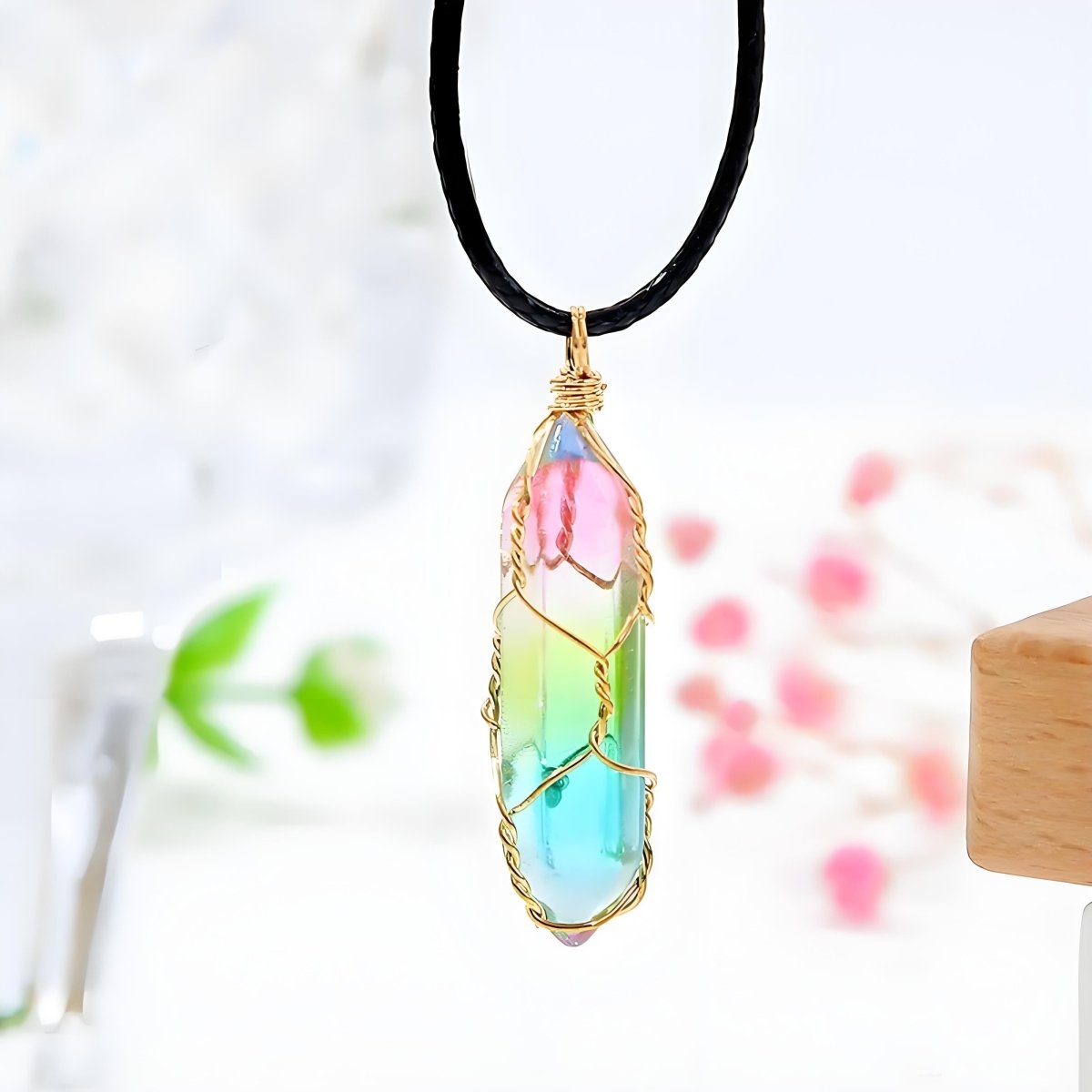 Transparent Geometric Diamond Crystal Necklace - EclipticJewpendant